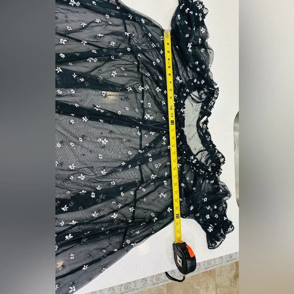 Free People Black Sheer Lace Embroidered Floral Tunic Top XS Boho Goth Festival - Picture 7 of 12